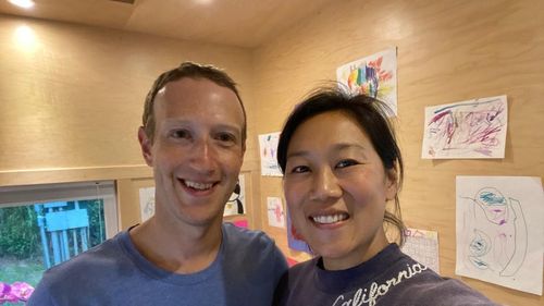 Republicani criticați pentru folosirea termenului “Zuckerbucks” – considerat antisemit - la adresa proprietarului Facebook, Mark Zuckerberg