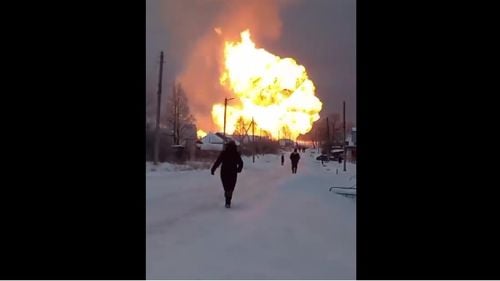 UPDATE VIDEO Trei morți în urma unei explozii puternice la un gazoduct din vestul Rusiei / Conducta transporta gaze spre Europa prin Ucraina / România nu este afectată de întreruperea fluxului de gaze