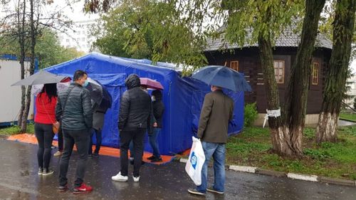 Pregătiri pentru valul 5: spitalele din țară, dotate cu pavilioane pentru triaj, scoase de la rezervele de stat