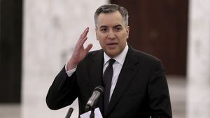 Cine este Mustapha Adib, diplomatul puțin cunoscut care a fost desemnat noul prim-ministru al Libanului