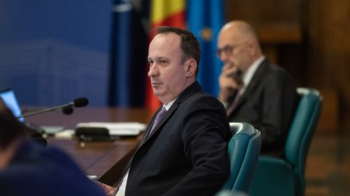 Adrian Câciu: Deficitul nostru se duce spre 5 – 5,5% anul acesta / Un an de zile nu este nicio problemă să obţinem o prelungire a procedurii, adică să închidem deficitul la 3% în 2025