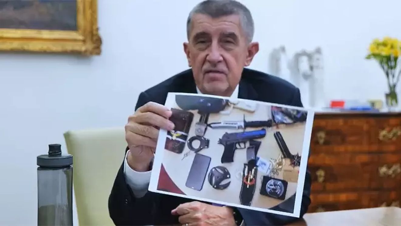Fostul premier ceh Andrej Babis părăsește grupul Renew din Parlamentul European alături de alți 6 aliați. Majoritatea din spatele Ursulei von der Leyen e tot mai fragilă