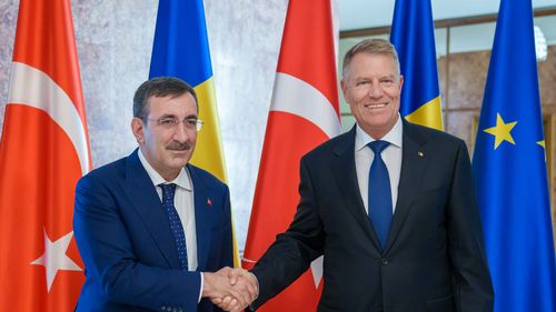 Klaus Iohannis l-a primit în vizită pe vicepreşedintele Turciei, Cevdet Yilmaz: Am subliniat că trebuie evitată escaladarea violenţei din Orientul Mijlociu, fiind necesară coordonarea eficientă a eforturilor internaţionale