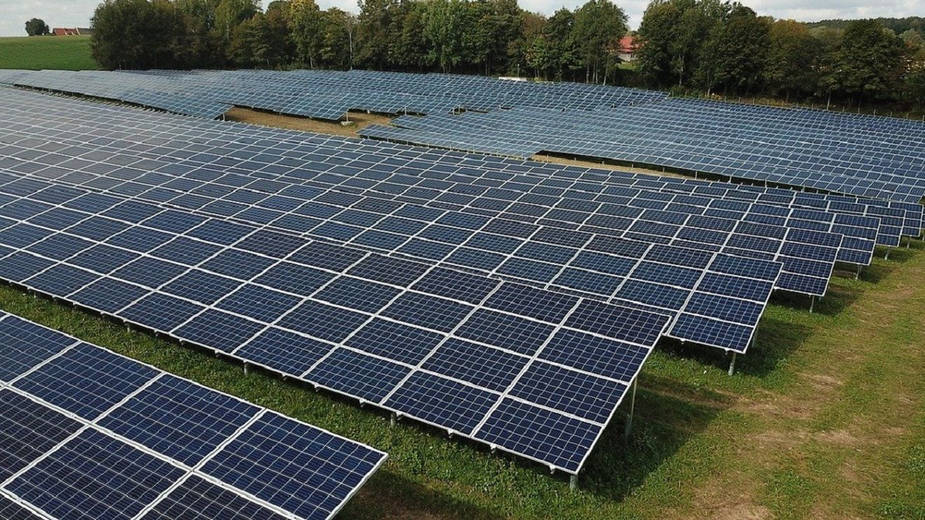 Photon Energy a împrumutat 15 milioane de euro de la BERD pentru construcţia unor parcuri fotovoltaice în România