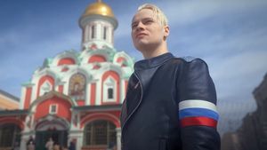 Cântăreţul rus Shaman, care elogiază Kremlinul, a introdus cu AI opozanţi ai lui Putin într-o melodie patriotică: ”În videoclipul meu, ei cântă pentru Rusia pe gratis / Rusia nu trebuie să fie trădată niciodată”