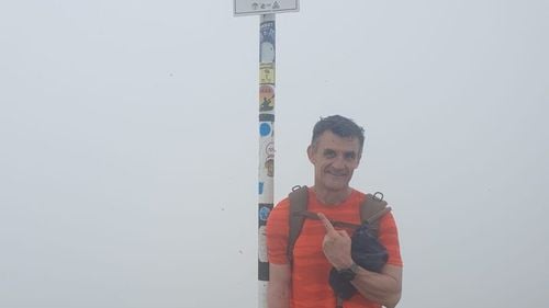 Turist francez, rătăcit în Munţii Bucegi, căutat de salvamontiști / În vârstă de 58 de ani, bărbatul ar fi ajuns în Bușteni cu intenţia de a parcurge două posibile trasee