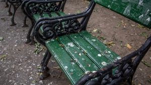 Nicuşor Dan: "Nu este ceea ce mi-aş dori eu să fie Parcul Cişmigiu, mai sunt lucruri de făcut, dar nu e dezastrul pe care îl aud"