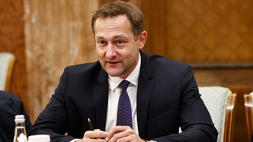 LIVE UPDATE Comisarul european pentru agricultură, Christophe Hansen, prima vizită în România: Trebuie să folosim resursele limitate pe care le avem pentru a finanța inovația