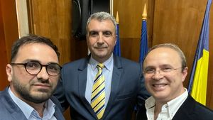Actorul Grig Chiroiu, propus de PNL pentru candidatura la preşedinţia CJ Vâlcea / Chiroiu este cunoscut pentru rolul "Caporalul Pupăză" din serialul TV "Trăsniţi în NATO"