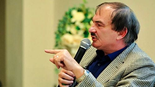 Fostul ministru al Educației Mircea Miclea: Ideea ca profesorii să fie obligați să facă două masterate este aberantă și halucinantă