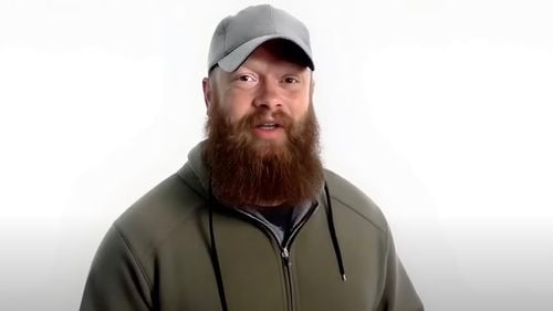 VIDEO Un american mort în urma unei dispute în trafic, vorbește la propriul proces, datorită inteligenței artificiale / Își iartă criminalul care a fost condamnat în primă instanță la 10 ani de închisoare