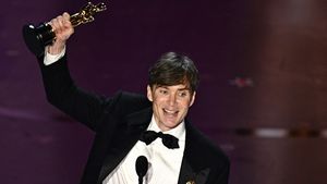 Ce urmează după Oscar: Cele mai așteptate noi proiecte ale artiștilor premiați în 2024 de Academia de Arte și Științe Cinematografice din SUA