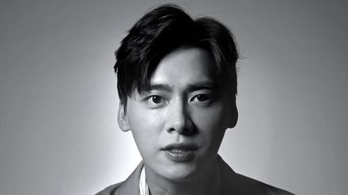 Faimosul actor chinez Li Yifeng, arestat pentru "racolare de prostituate” la Beijing, care constituie un delict penal în China