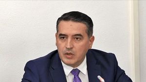 Florian Lixandru, șeful ISMB, despre activitățile plătite de părinți în Săptămâna Verde și Școala Altfel: Au dreptate să se plângă. Cei care nu respectă vor suporta consecințele