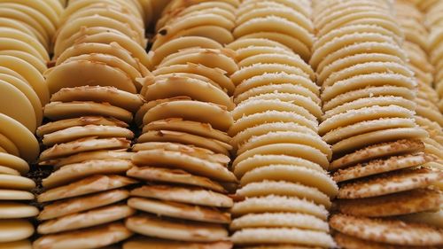 Ministrul Agriculturii: În următoarea ordonanță militară am putea ridica interdicția de export în afara UE pentru produsele de panificație procesate. Ne interesează să rămână în țară cereale, ulei, zahăr / Am avut date mai exacte după ce am dat ordonanța