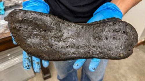 Descoperire rară lângă Zidul lui Hadrian: opt perechi de încălțări romane antice, de dimensiuni de-a dreptul uriașe