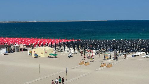 DOCUMENT Zeci de firme au exploatat ilegal plajele românești în 2025, arată Apele Române într-un document intern / Printre beneficiari: Socrii primarului interimar al Capitalei, un inspector Antifraudă, o fostă șefă din Turism, un deputat și oameni de afaceri influenți (Dobrogea Live)