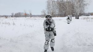 Un deputat rus invită populația din Donbas să se alăture armatei ruse, pe fondul escaladării tensiunilor cu Ucraina și Occidentul