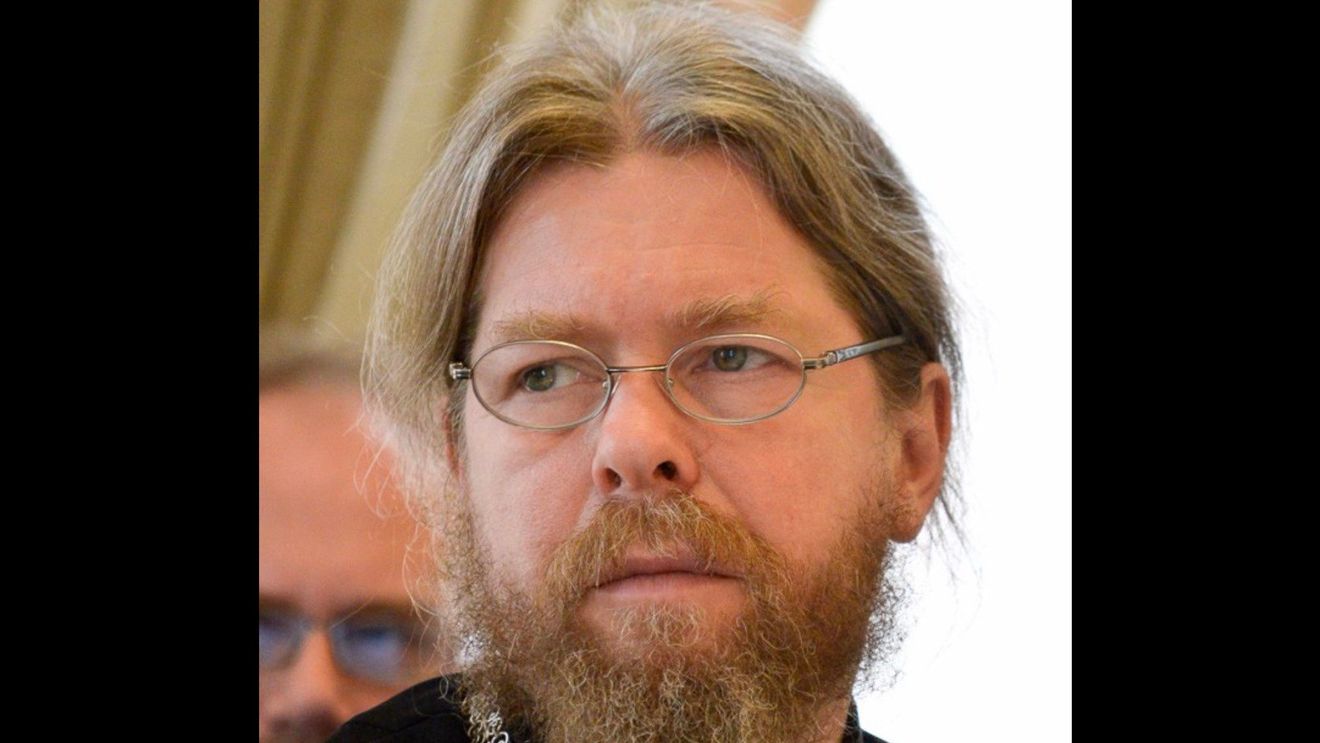 Cum îl folosește consilierul spiritual al lui Putin pe Charlie Kirk pentru a curta conservatorii americani