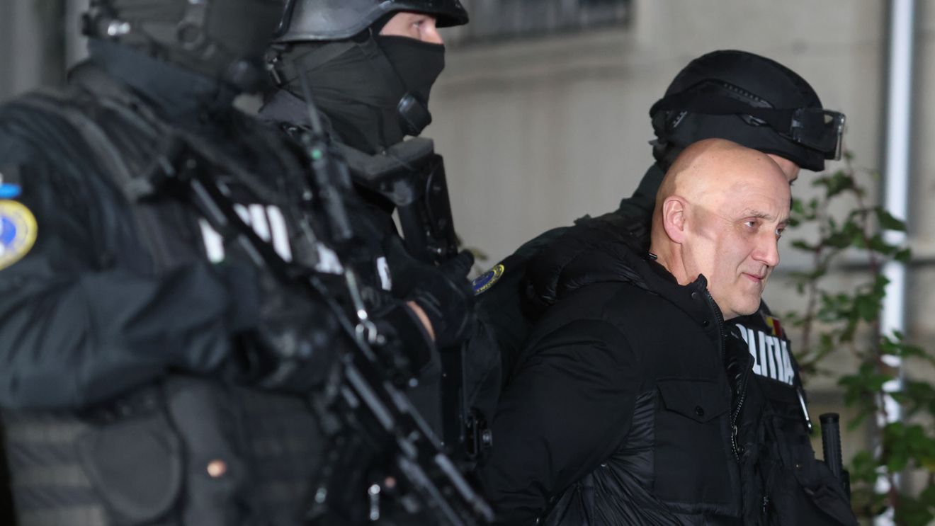 REFERAT Procurorii îi acuză pe mercenarii lui Horațiu Potra că pregăteau ”acțiuni violente care să împiedice exercitarea puterii de stat de către autoritățile democratice” / Ce rol a avut întâlnirea lui Călin Georgescu cu Potra și Eugen Sechila de la ferma de călărie din Ciolpani