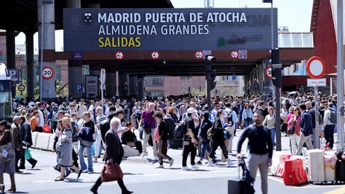 Mărturii din Spania și Portugalia, în blackout: „Nu sunt semafoare, nu sunt trenuri, nu este metrou”/ „Nicio modalitate de a-ți încărca telefonul, nici de a cumpăra mâncare. Supermarketuri și magazine s-au închis”