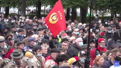 Comuniștii au protestat la Moscova împotriva rezultatului alegerilor parlamentare din Rusia, unde s-au situat pe locul doi