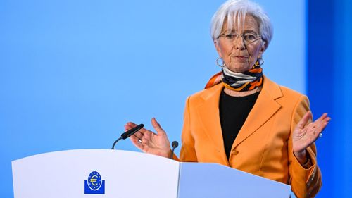 Euro ar putea deveni o alternativă la dolar (Lagarde, BCE)