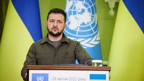 Zelenski: Ucraina pierde până la 100 de soldați în fiecare zi / „Situația este foarte dificilă”