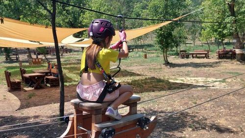 Parcurile de aventură se dezvoltă în toată țara datorită cererii. În Galați - 15 trasee de aventură și tiroliene