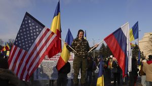 Dosar penal şi amenzi de 10.000 de lei, după manifestația pro-Georgescu din din Piaţa Victoriei