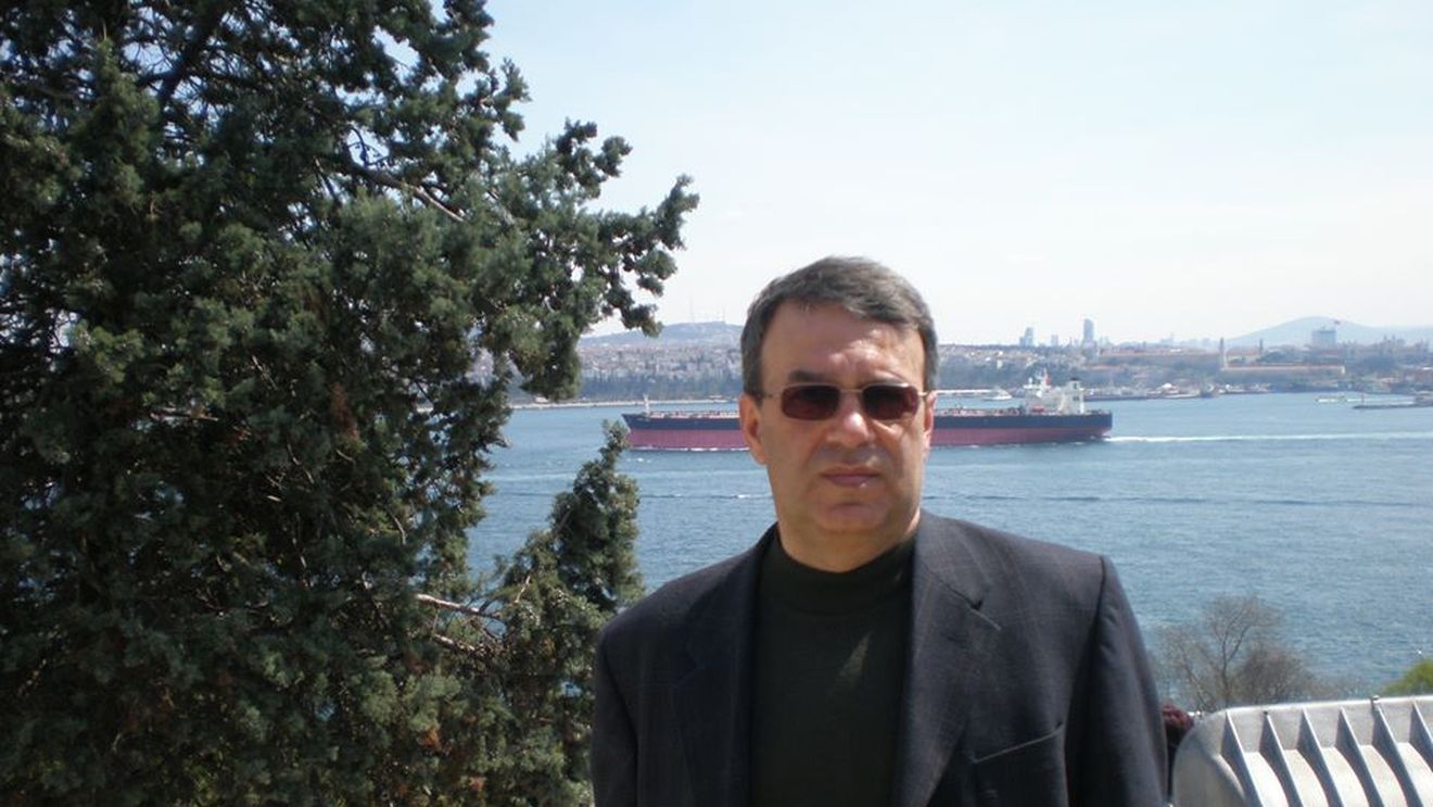 UPDATE Vergil Chițac spune că a fost informat de Senat abia 3 zile mai târziu de la anunțul NATO privind infectarea delegației de la Bruxelles/ Senatorul nu a explicat și de ce nu a fost transportat în izoletă deși e confirmat cu coronavirus