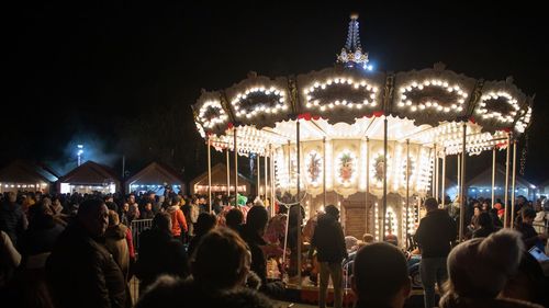 Ultima zi a Târgului de Crăciun din Bucureşti. Pe scenă vor urca Maria Gheorghiu şi Nicu Alifantis