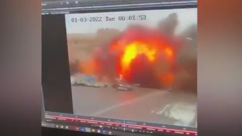 VIDEO: Momentul în care o rachetă rusească lovește centrul Harkovului / Cel puțin șase persoane rănite, inclusiv un copil