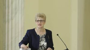 Trei judecători CCR au votat împotriva revocării șefei DNA: Livia Stanciu, Daniel Morar și Ștefan Minea