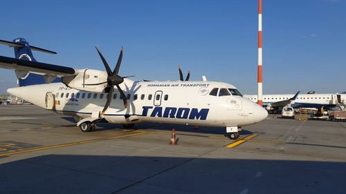 TAROM își vinde avioanele. Vrea să obțină cel puțin 32 milioane de dolari pe cele 9 ATR-uri din flotă
