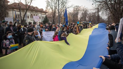 Mai multe organizaţii civice vor protesta în Piața Victoriei  începând cu ora 16.00 împotriva invaziei ruse în Ucraina / Manifestanții vor pleca în marș către Ambasada Federației Ruse la București