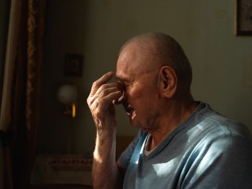 Demența începe cu „gafe” aparent banale. Medic neurolog: „Pacienții ajung, din păcate, când boala este deja coaptă”