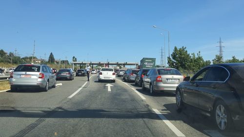 UPDATE Accident rutier cu patru mașini și un TIR pe Autostrada Soarelui, pe sensul spre Constanța / 12 adulți și 6 copii au fost implicați în accident