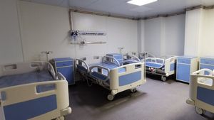 România are aproape 120.000 de paturi în spitalele publice și private finanțate de stat. În București sunt peste 20.000, iar în Giurgiu mai puțin de 700 / Câte locuri sunt în spitalele din fiecare județ