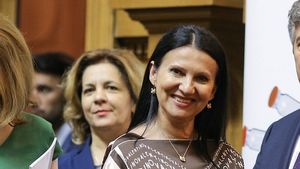 Sorina Pintea se întoarce în funcţia de manager la spitalul din Baia Mare. Cât a fost ministru s-a suspendat din funcție, păstrându-și postul