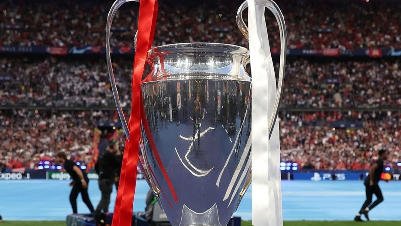 Liverpool şi Leverkusen s-au calificat în optimile Ligii Europa