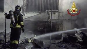 Incendiu într-un spital de lângă Roma: cel puțin 4 morți / 200 de pacienți au fost evacuați, inclusiv copii / Rudele celor internați acuză autoritățile că nu oferă informații legate de cei transferați