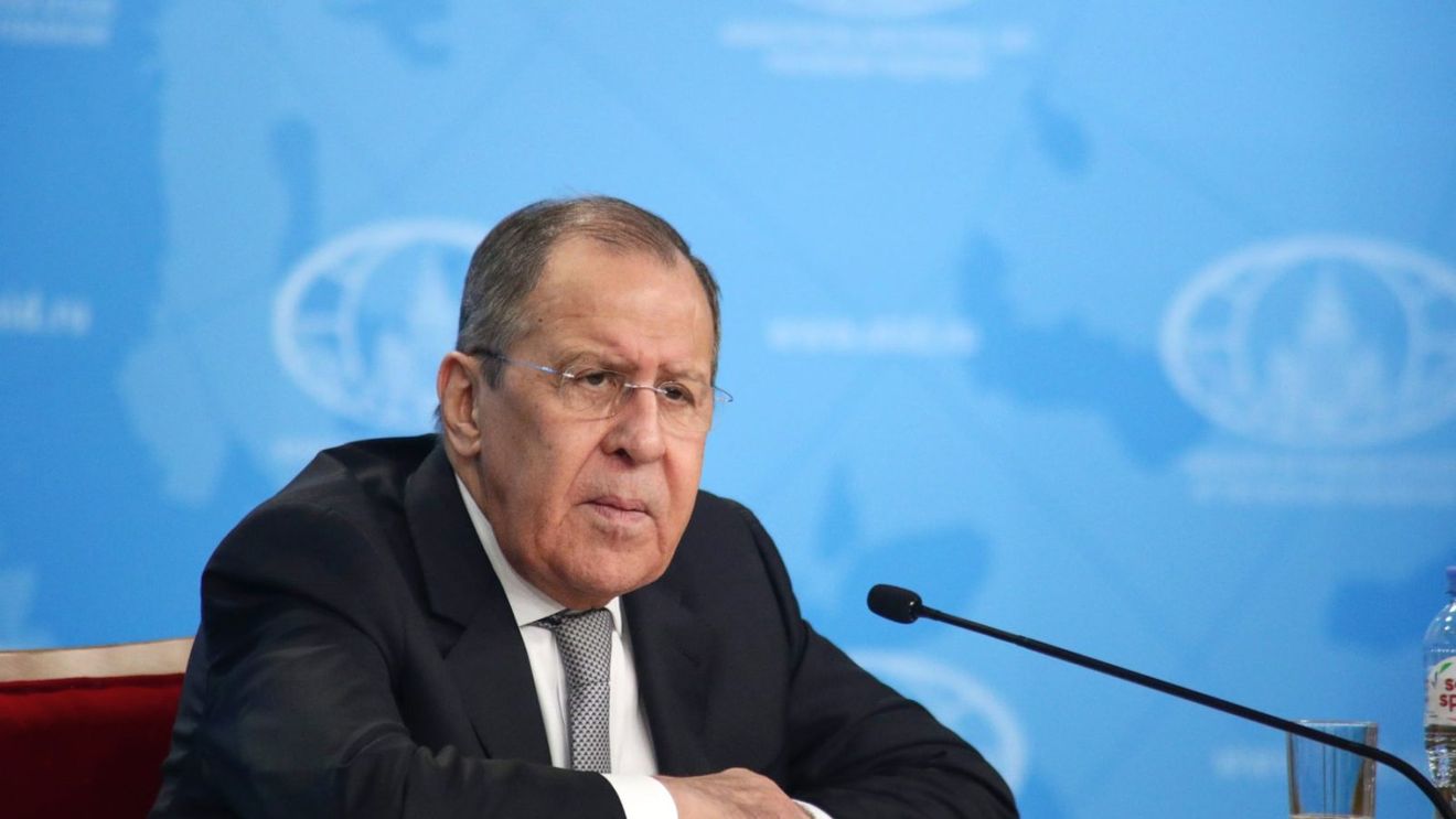 Lavrov insistă asupra eliminării presupuselor "ameninţări" la securitatea Rusiei şi neagă dreptul Ucrainei la "suveranitate teritorială"
