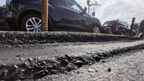 O treime din asfaltul de pe centura Sofiei lipsește, spune un ministru bulgar / Stratul de asfalt are doar 14 centimetri, și nu 20 cum ar fi trebuit/ Autostrada a fost finanțată de UE