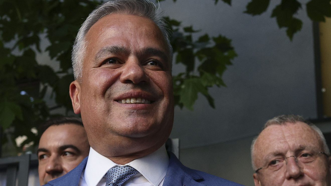De ce sunt relevanți cei doi miniștri cu care Adrian Veștea s-a dus la negocierile cu George Simion