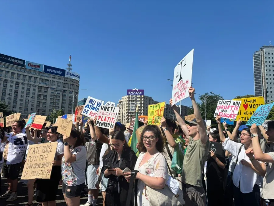 Proteste studenți