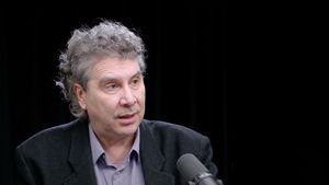 Expert în diplomație: România oarecum se distanțează de partenerii europeni  / Cum va răspunde Nicușor Dan la invitația transmisă de administrația Trump privind Consiliul de Pace?