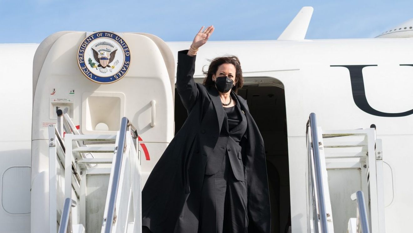 Vicepreședintele SUA, Kamala Harris, ajunge vineri la București/ Întrevedere cu președintele Klaus Iohannis și premierul Nicolae Ciucă