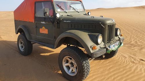 FOTO Doi clujeni traversează Africa la bordul unui IMS: ”Se împlinesc 50 de ani de când o mașină din asta a călcat ultima dată prin Africa”