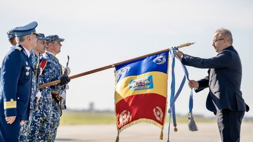 Filmul demisiei lui Vasile Dîncu. Cum l-a sfidat ministrul Apărării pe președintele Iohannis, care îl ironizase public pe tema invaziei ruse din Ucraina